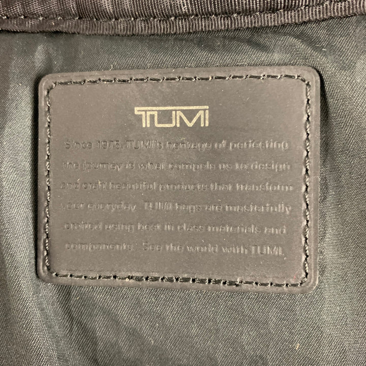 TUMI Mochilas de malla de materiales mixtos en blanco y negro