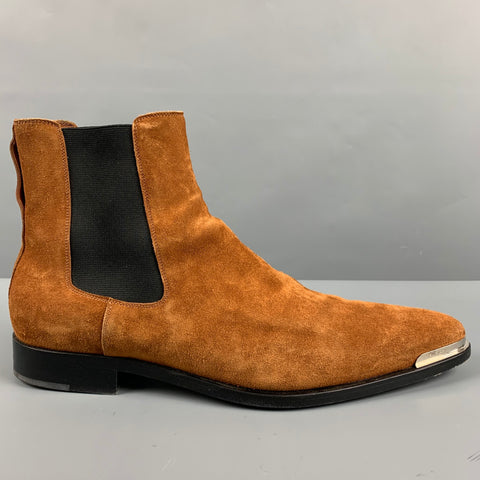GIVENCHY Talla 13 Botas Chelsea de ante color camel