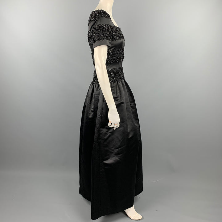 Vintage OSCAR DE LA RENTA Tamaño 4 Vestido de noche de poliéster satinado con cuentas negras