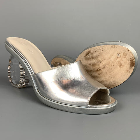 SIMONE ROCHA Size 8 Silver Leather Carved Heel Mule Sandals
