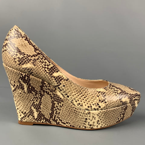 LOEFFLER RANDALL Size 8 Grey Beige Leather Snake Skin Print Embossed Wedge Pumps