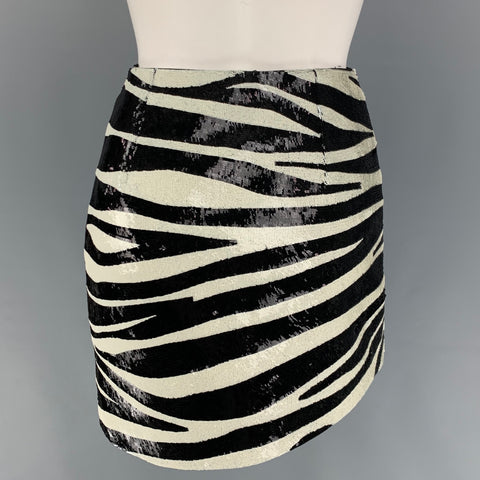 SAINT LAURENT Taille 2 Mini-jupe à paillettes en acétate de viscose à rayures et imprimé zèbre crème noire