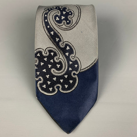 PRADA Grey Navy Paisley Silk Tie