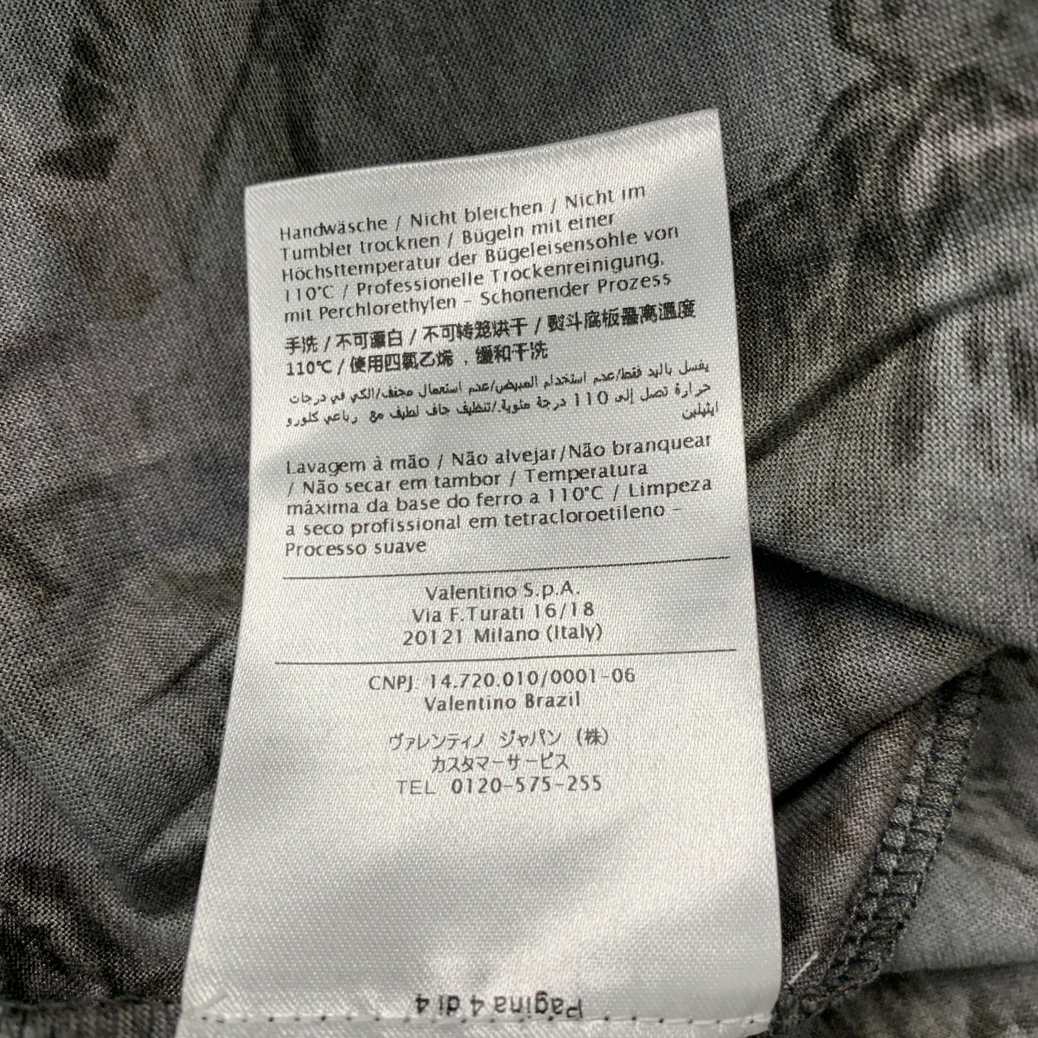 VALENTINO Size M Multi-Color Butterfly Cotton Crew-Neck T-shirt