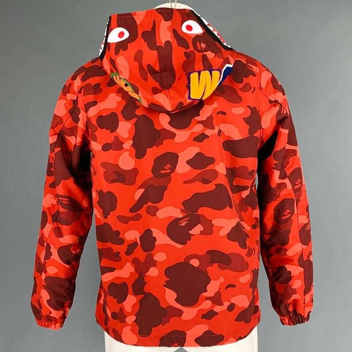A BATHING APE Chaqueta Nylon Camuflaje Rojo Burdeos Talla S