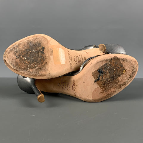 JIMMY CHOO Talla 10 Sandalias de tiras de cuero plateado