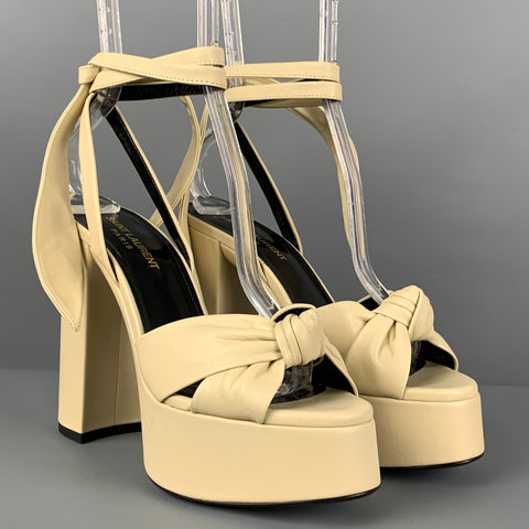 SAINT LAURENT Talla 7.5 Sandalias con plataforma Bianca de cuero beige