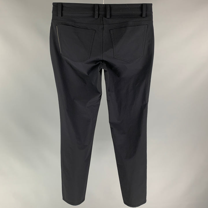KIT AND ACE Size 32 Black Nylon Casual Pants