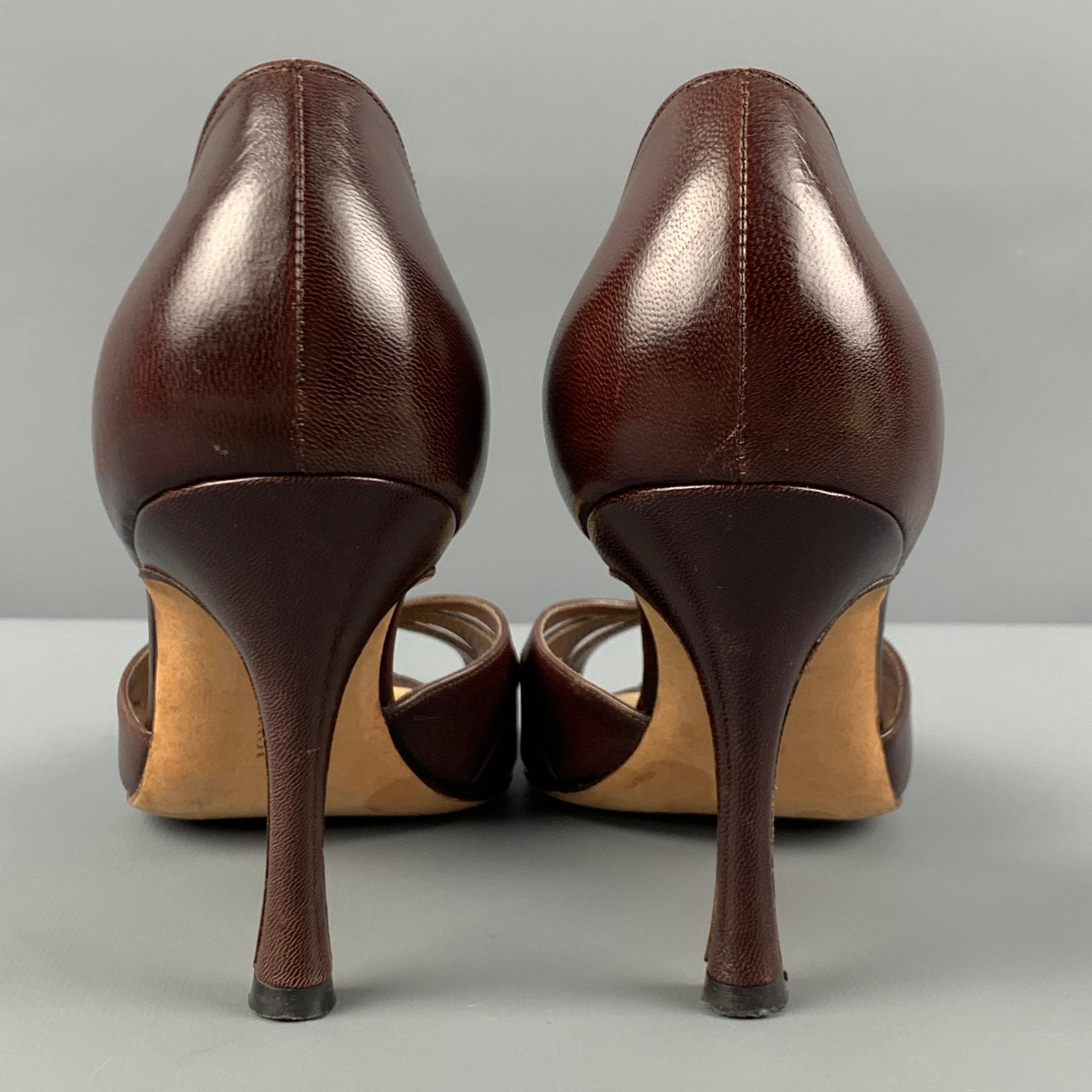MANOLO BLAHNIK Size 7 Brown Leather D'Orsay Pumps – Sui Generis