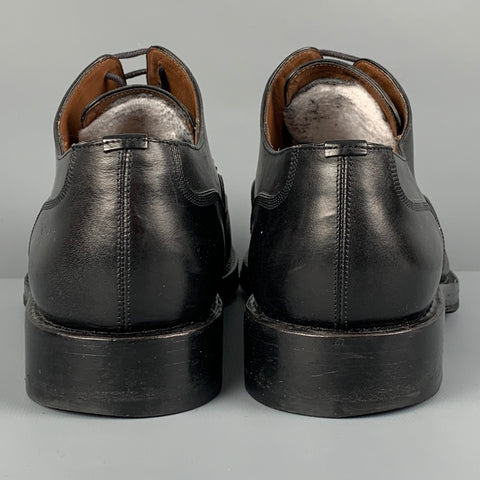 BALLY Size 8.5 Black Leather Wingtip Lace Up Shoes