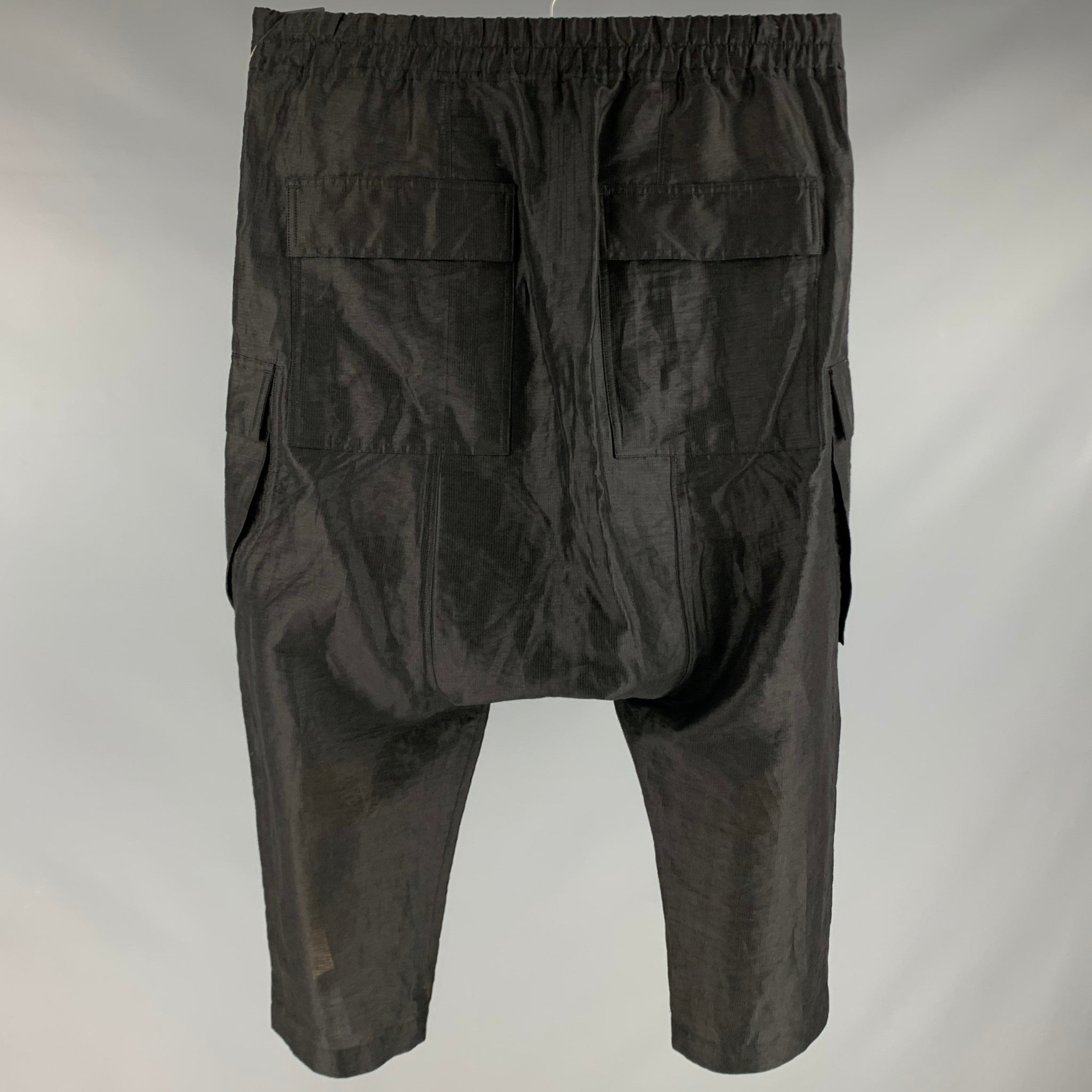 RICK OWENS SS23 Size 34 Black Textured Linen Nylon Drop RICK OWENS SS23 Size 34 Black Textured Linen Nylon Drop