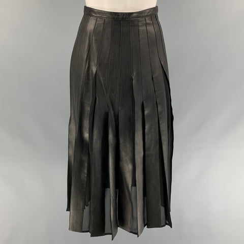 BURBERRY LONDON Size 2 Black Silk Mixed Fabrics Pleated Mid-Calf Skirt