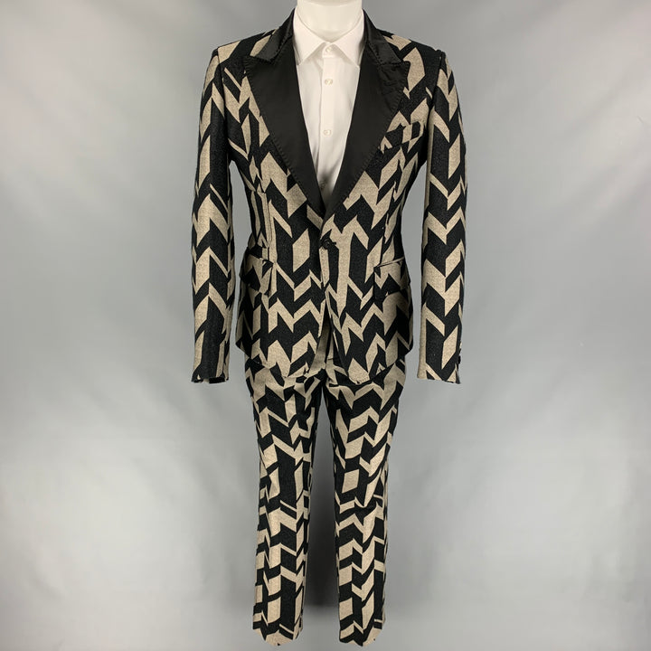 TOM REBL Size 40 Black & Gold Chevron Polyester Blend Peak Lapel Suit