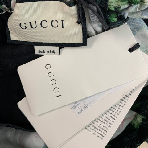 GUCCI Size 34 Green Black Floral Viscose Silk Joggers Shorts