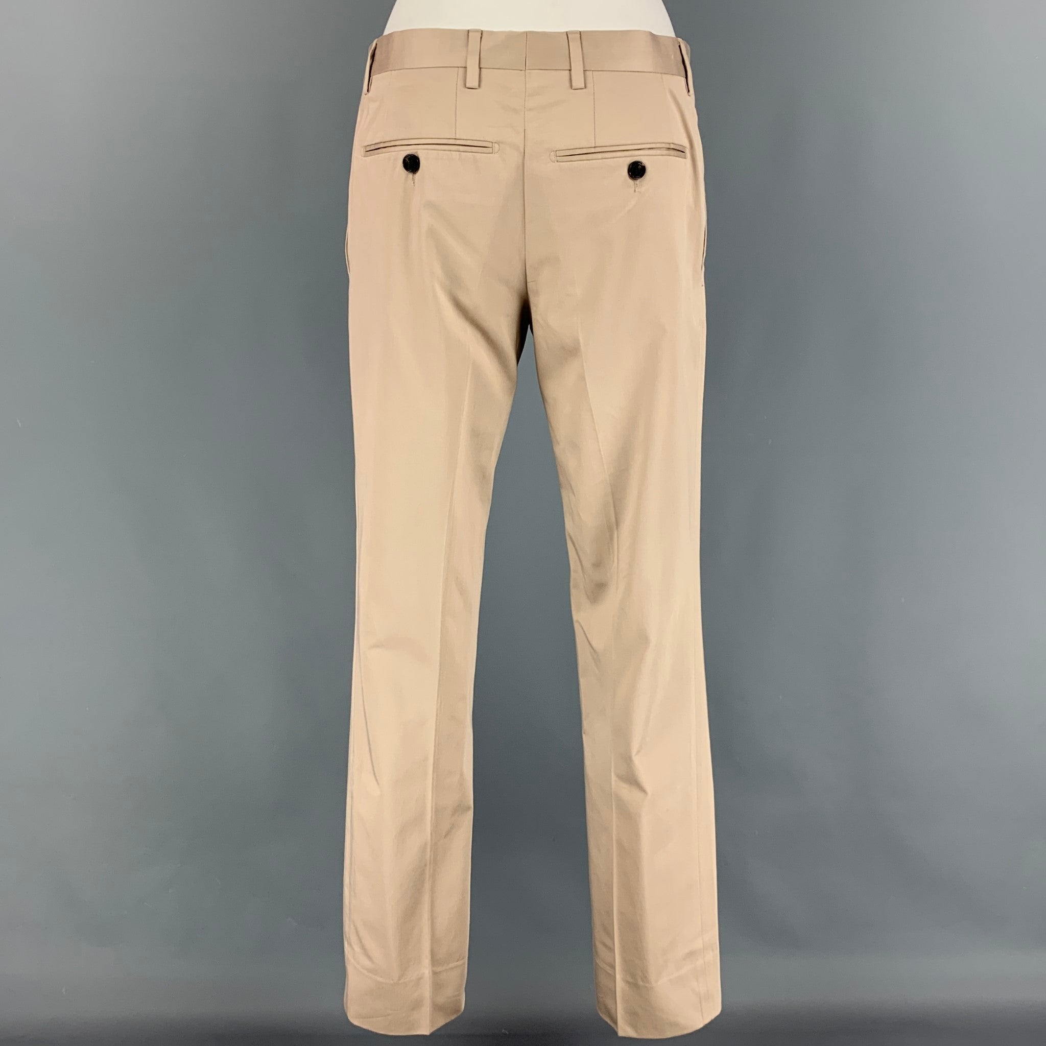 BURBERRY LONDON チノパンボタン水牛角ベージュ44（L） BURBERRY LONDON Size 36 Beige Cotton Notch Lapel Suit – Sui