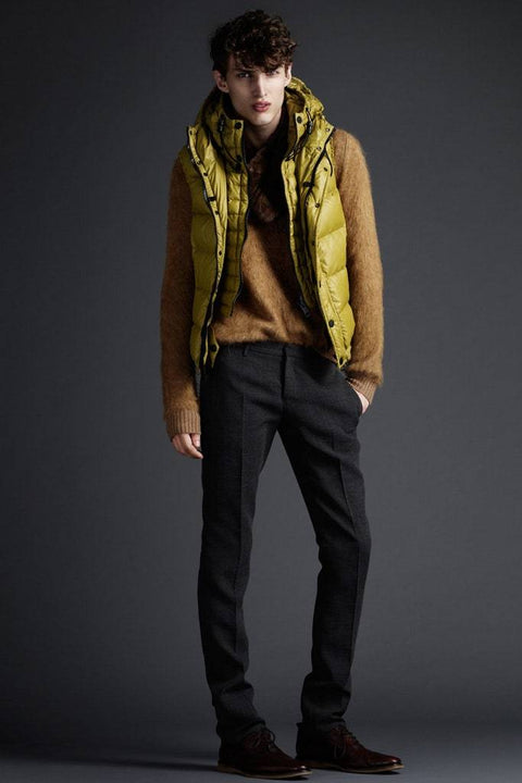 BURBERRY PRORSUM Pre-Fall 2011 Size S Camel Textured Merino Wool / Mohair V-Neck Sweater