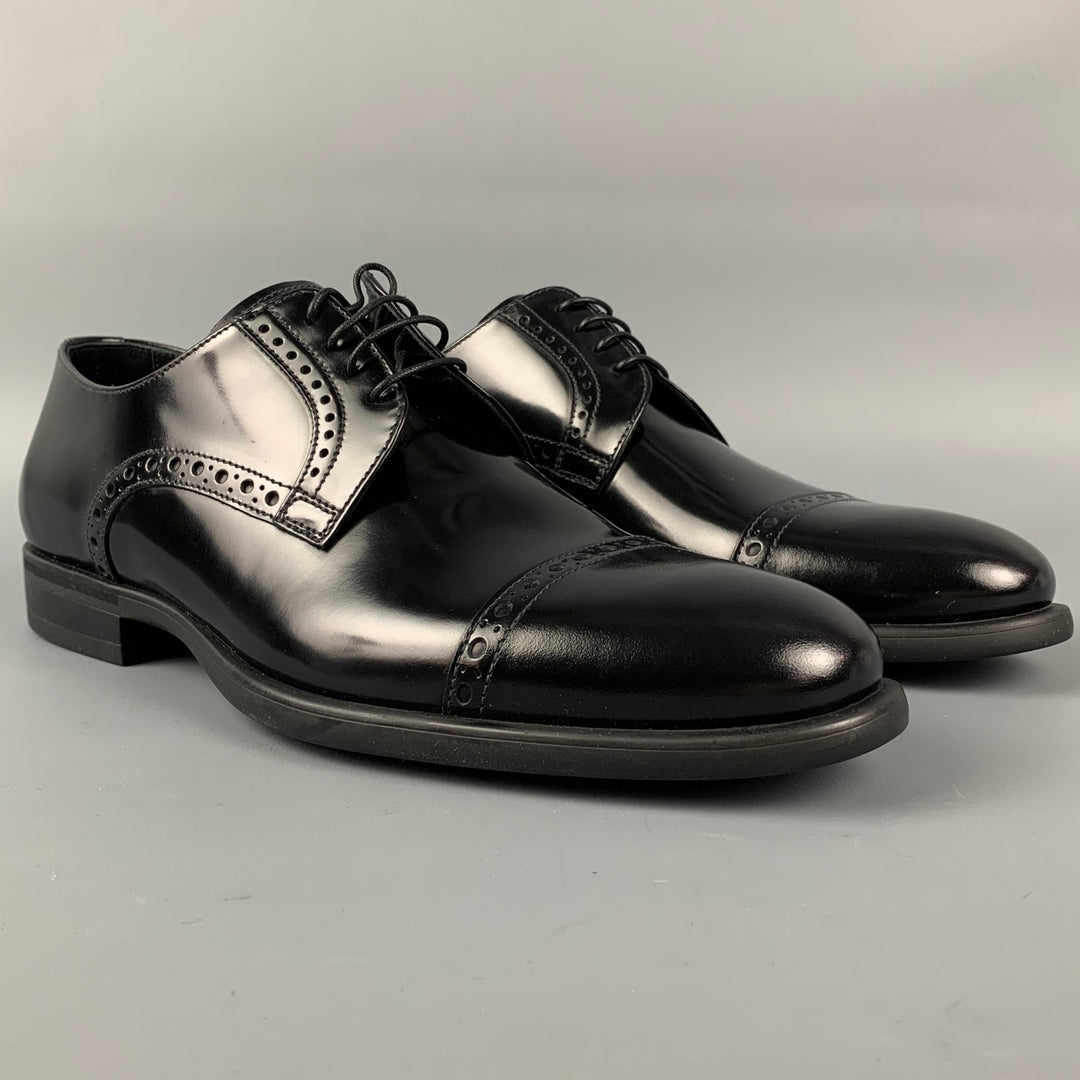 ARMANI COLLEZIONI Size 8 Black Perforated Cap Toe Lace Up Shoes