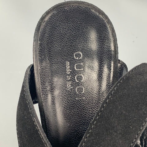 GUCCI Talla 6 Sandalias con tira al tobillo de ante negro