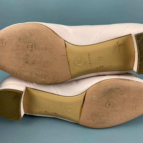 CHANEL Size 7 Pink Leather Quilted Pointed CC Flap Toe Flats
