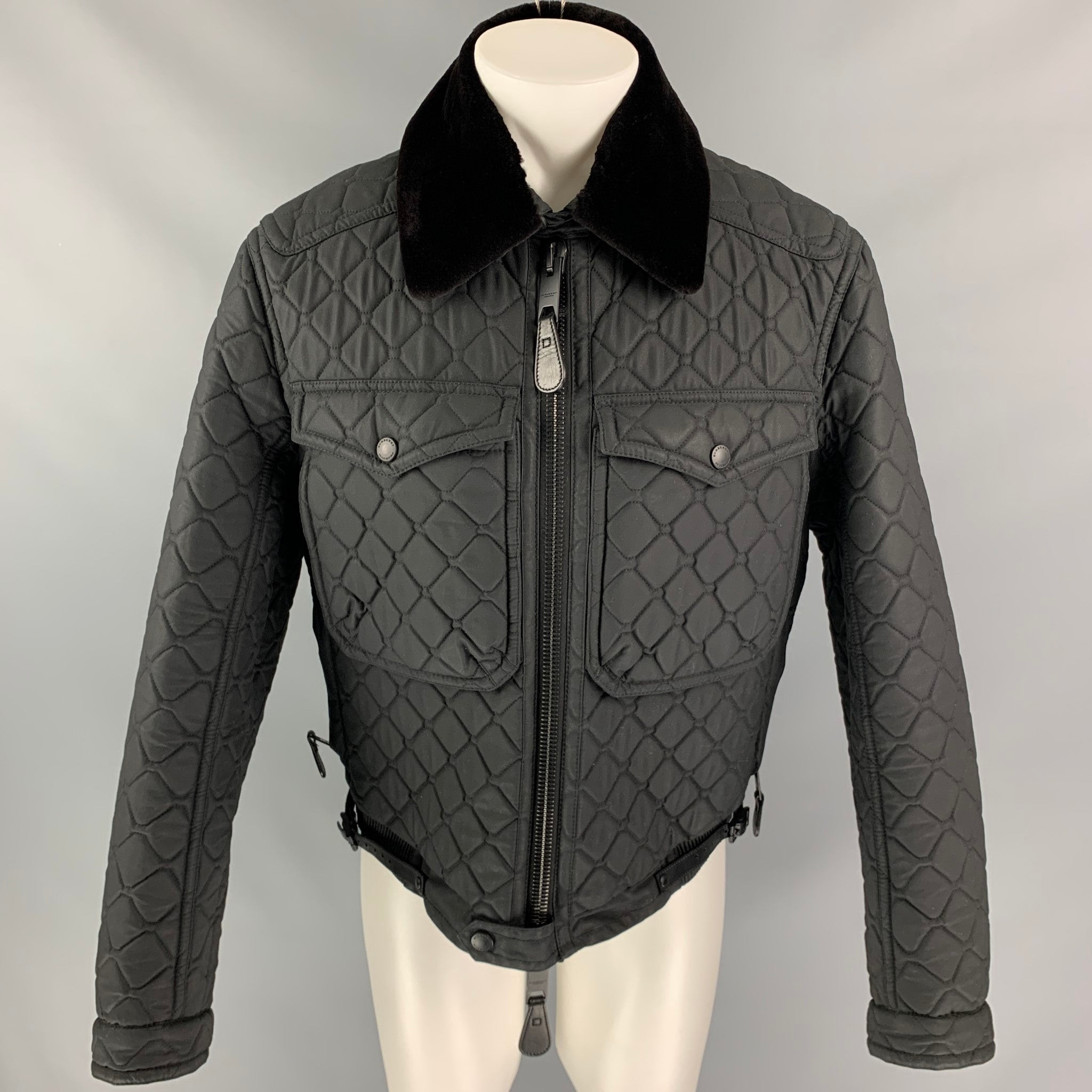 BURBERRY PRORSUM Size 40 Black Quilted Coated Cotton Mink Collar 