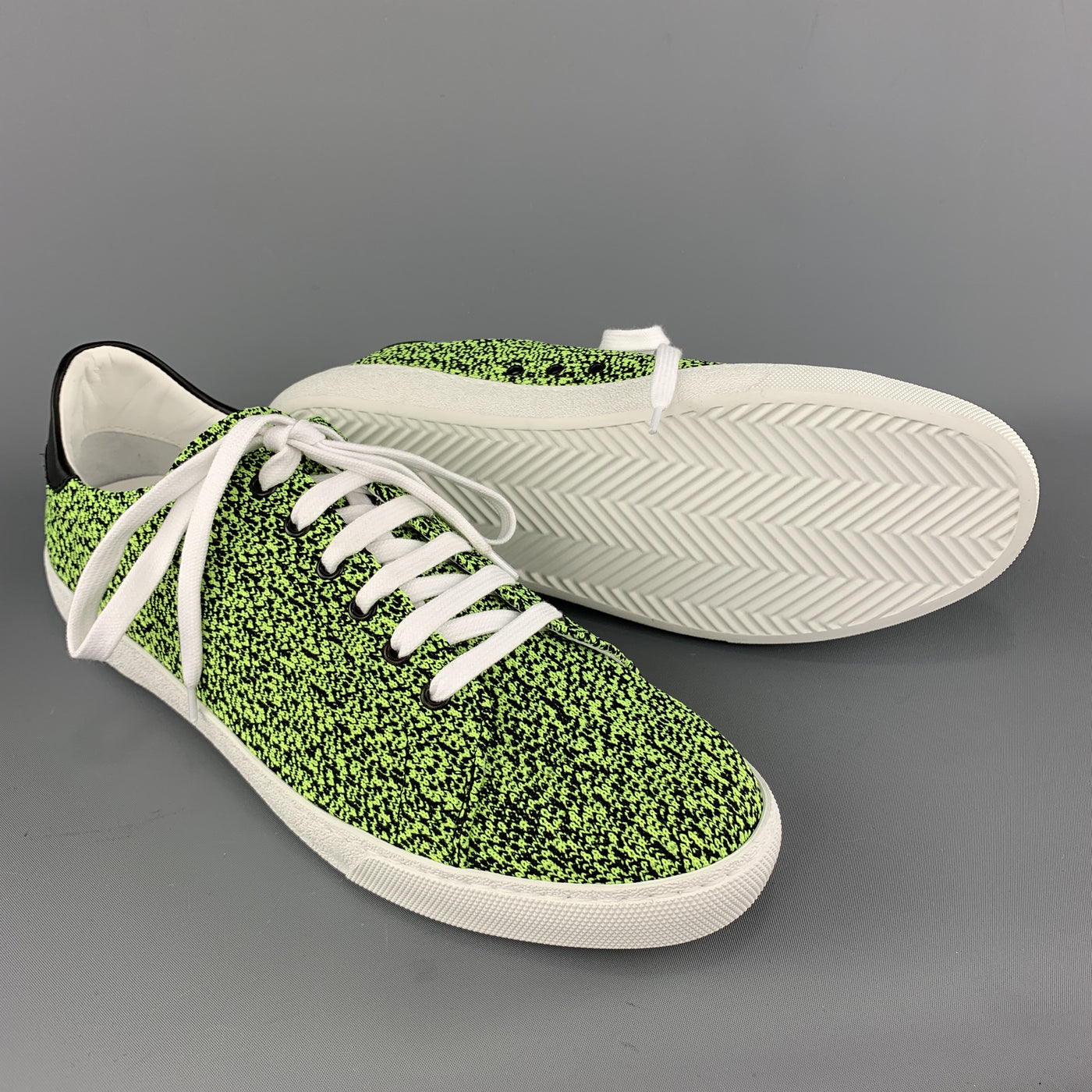 BARNEY'S NEW YORK Size 10 Lime Green & Black Heather Woven Lace Up Sneakers