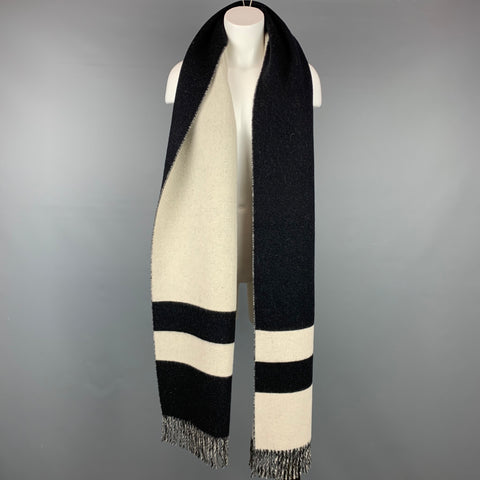 Écharpe en laine d'agneau color block noire et blanche de la collection RALPH LAUREN