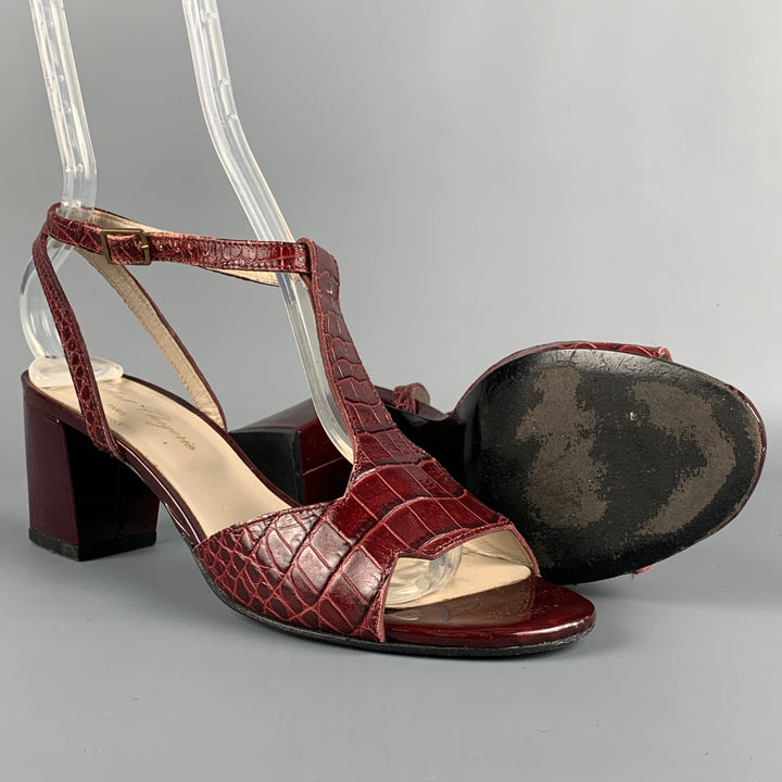 ROBERT CLERGERIE Talla 7 Sandalias con tira en T de cuero en relieve color burdeos