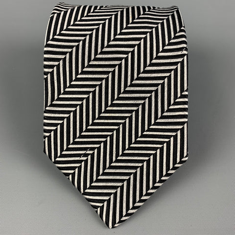 BRIONI Black White Herringbone Silk Tie