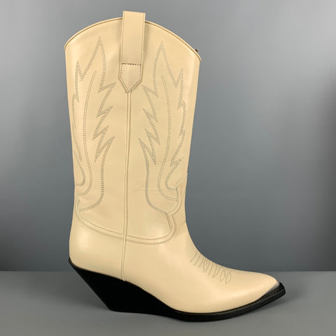CELINE Size 8 Beige Leather Boots