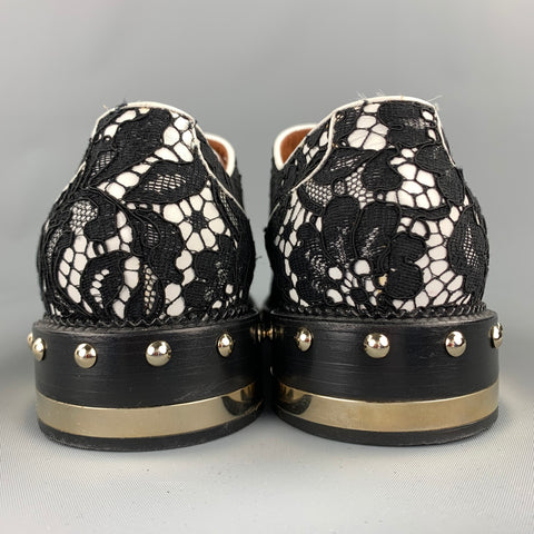 GIVENCHY Nika Talla 7.5 Zapatos con cordones con tachuelas de cuero con encaje blanco y negro
