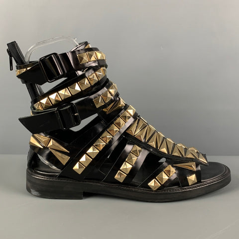 GIVENCHY SS 10 Talla 11 Sandalias de gladiador de cuero con tachuelas de oro negro
