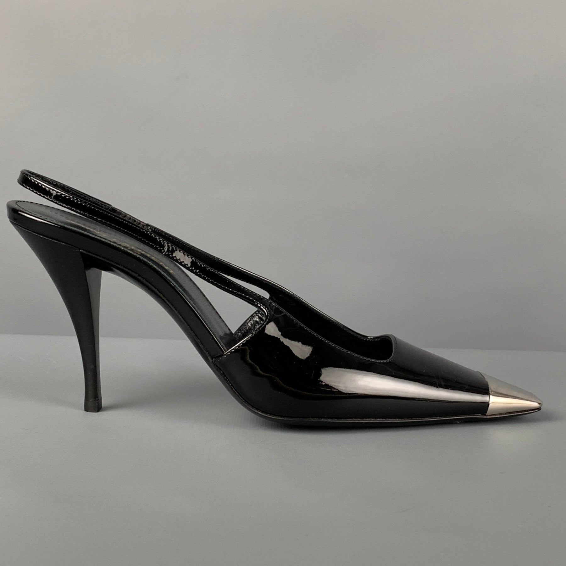 1*5様 新品未使用 SAINT LAURENT PARIS スカルグローブ 黒 新品未使用 SAINT LAURENT PARIS スカルグローブ 黒最 安値 で