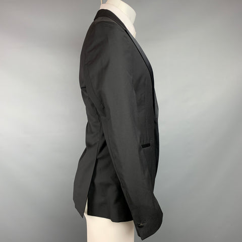 JOHN VARVATOS Size 38 Regular Black Wool / Mohair Peak Lapel Sport Coat