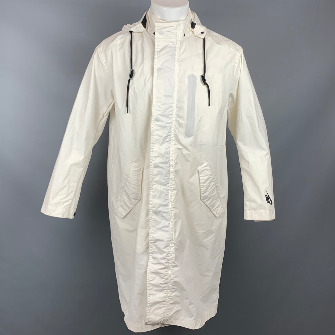 NIKE Talla 40 Abrigo con capucha y cremallera de poliéster / nailon blanco roto y broches a presión