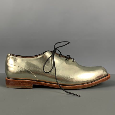 JOHN FLUEVOG Talla 9.5 Zapatos planos con cordones de cuero dorado
