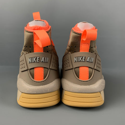 NIKE ACG AIR MOWABB Size 9.5 Khaki Orange High Top Sneakers