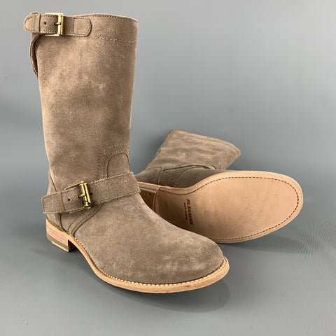 JIL SANDER Botas moteras con correa Bucke de ante color topo Talla 7