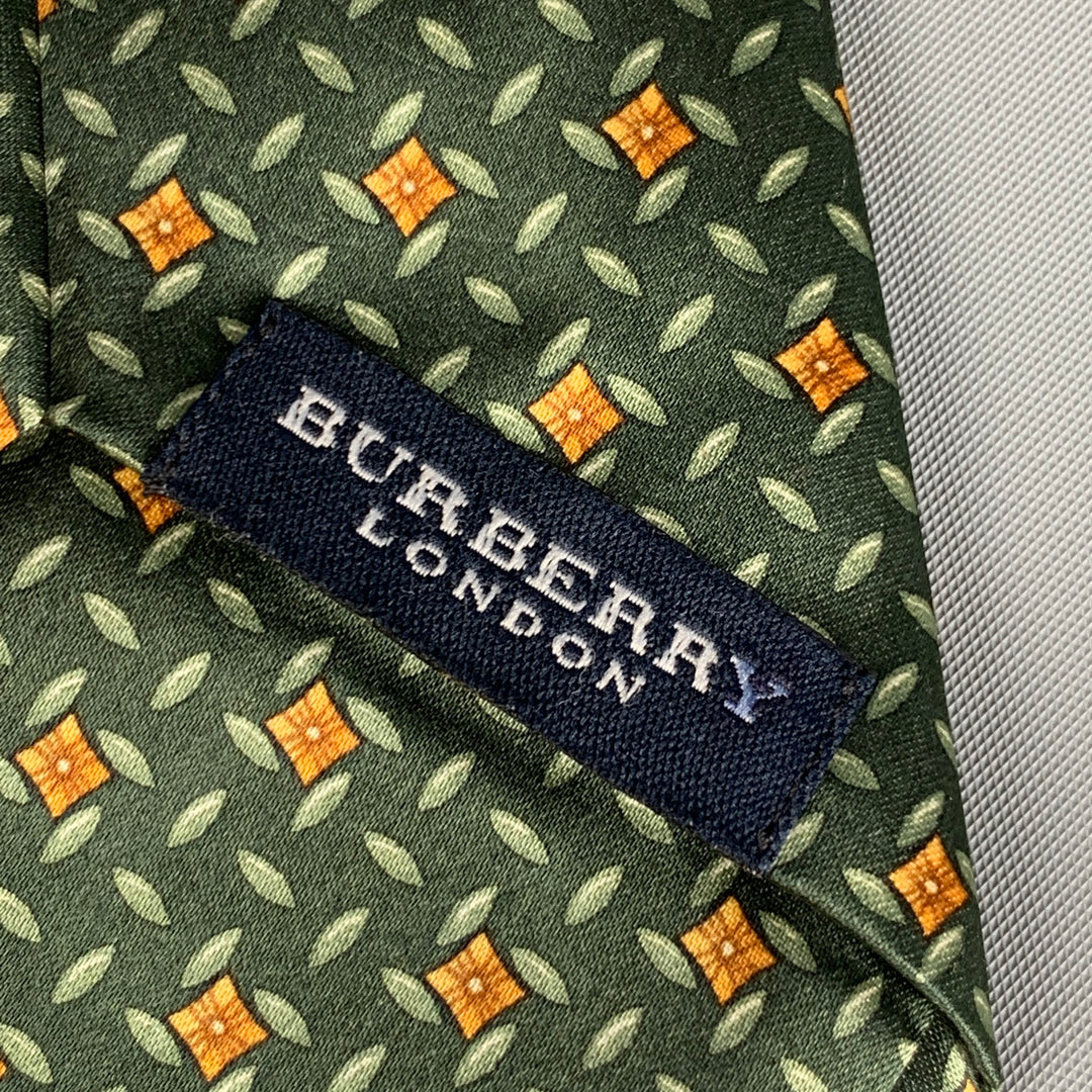 BURBERRY LONDON Green Yellow Silk Tie