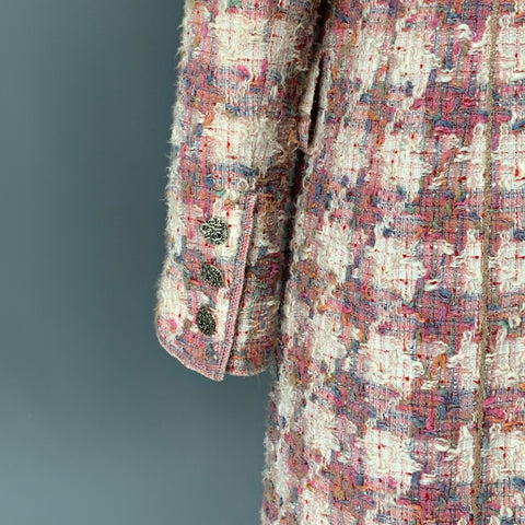 CHANEL B2483 04P Talla 4 Conjunto de 2 piezas de vestido bouclé rosa blanquecino