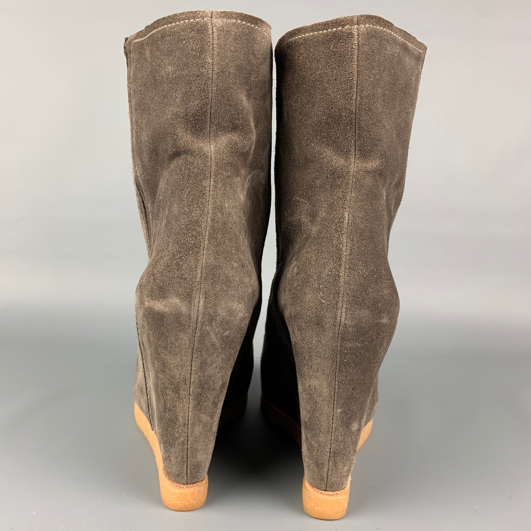 STUART WEITZMAN Size 9 Taupe Suede Wedge Boots