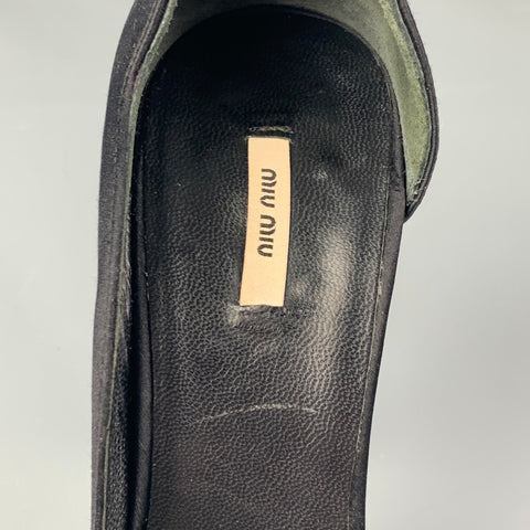 MIU MIU Escarpins D'Orsay solides en satin noir taille 5