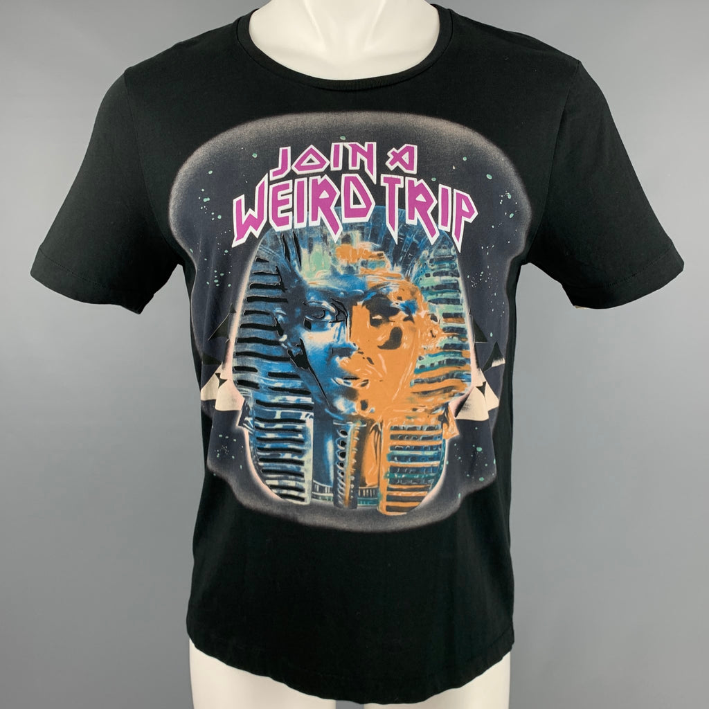 Join a on sale weird trip shirt