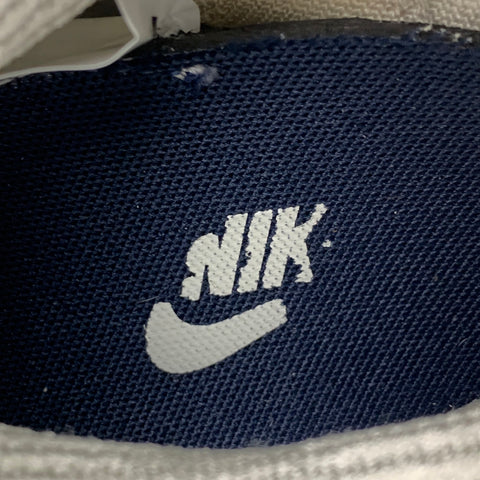 NIKE Size 12 Navy & White Stripe Fabric High Top Zoom Air Sneakers
