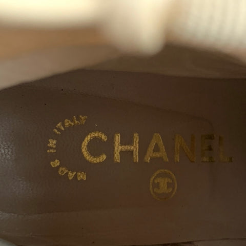 CHANEL Size 9 Beige Black Leather Cap Toe Boots
