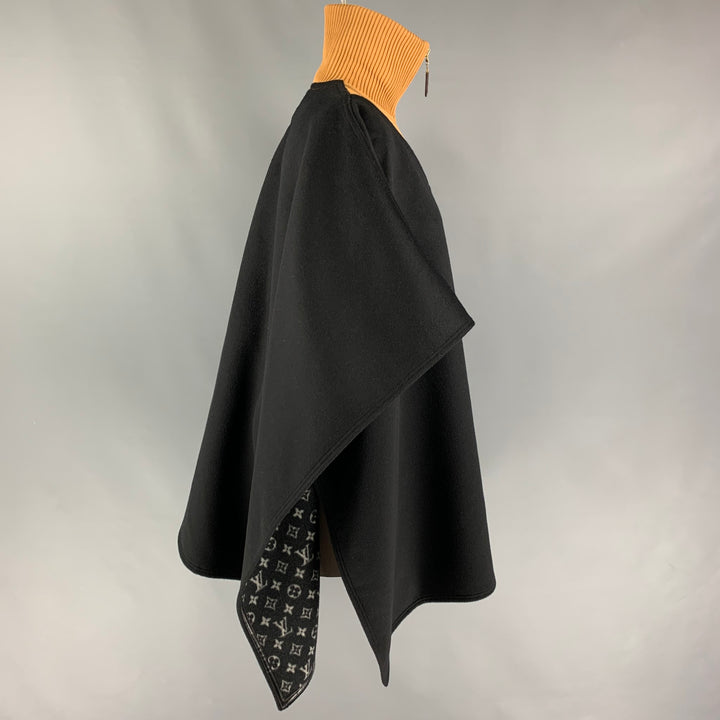 LOUIS VUITTON Size One Size Black Tan Wool Silk Sporty High Neck Double Face Cape