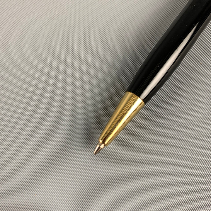 Stylo bille MONT BLANC Noir Or