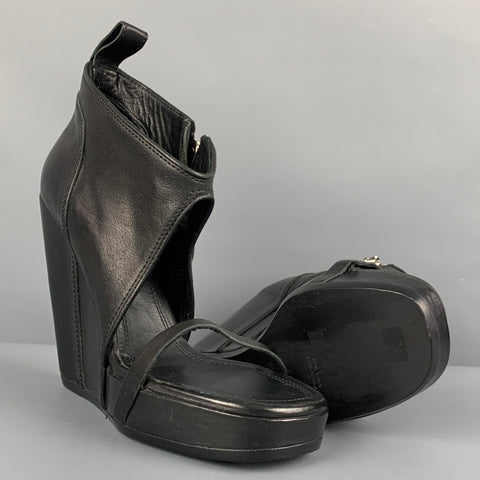 RICK OWENS Talla 10 Botas de cuña con punta abierta de cuero negro