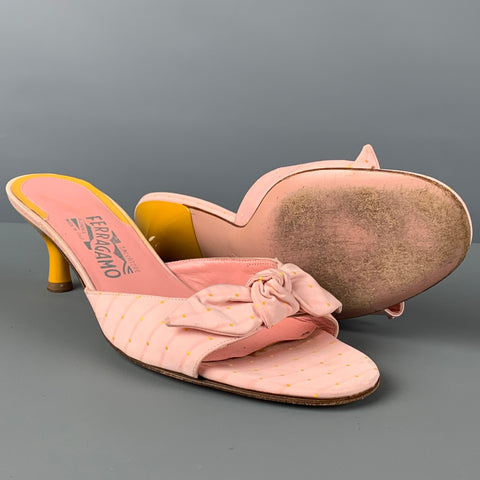 SALVATORE FERRAGAMO Talla 9 Sandalias de tacón de gatito amarillo de cuero rosa