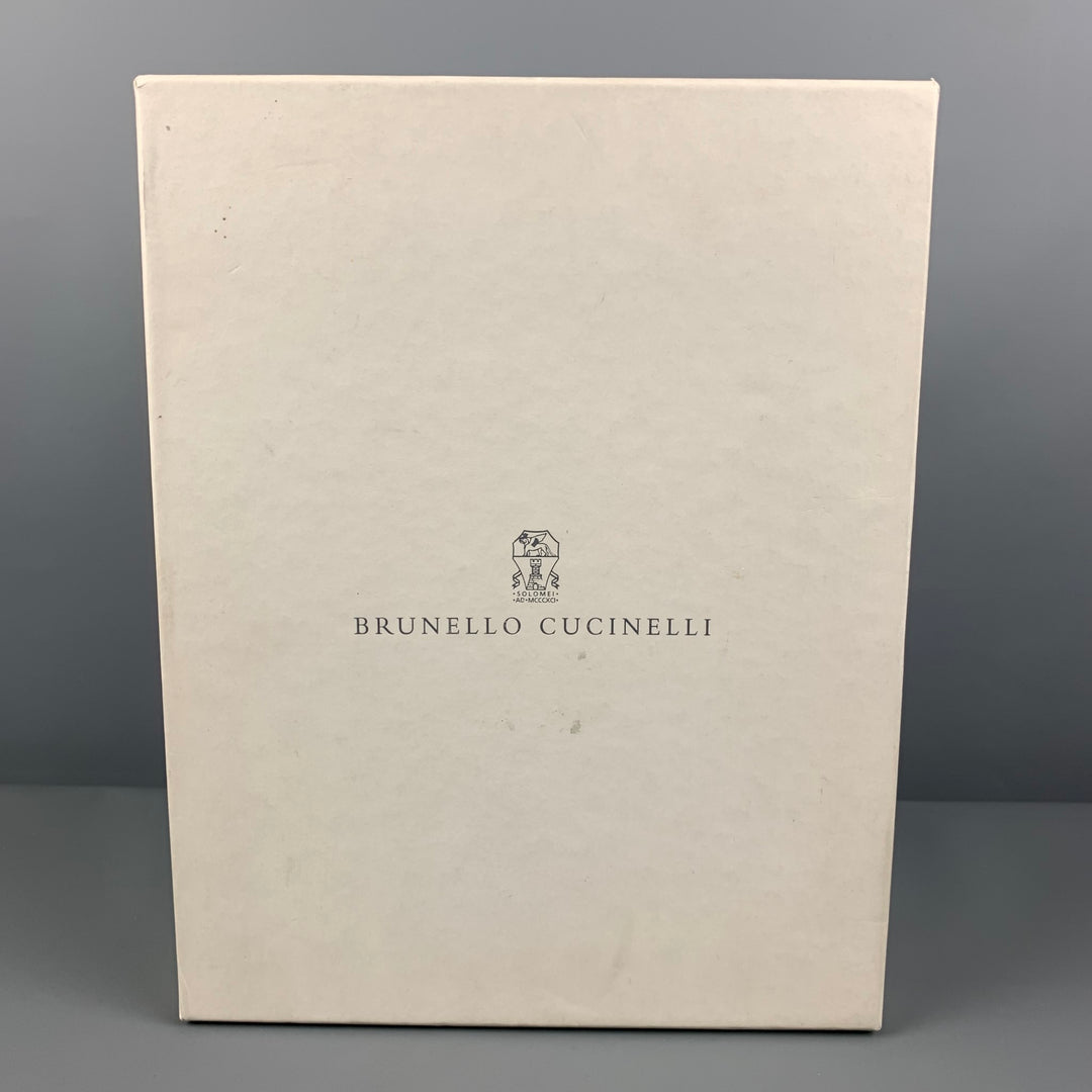 BRUNELLO CUCINELLI Taille 9 Chaussures à lacets en daim olive avec bout d'aile