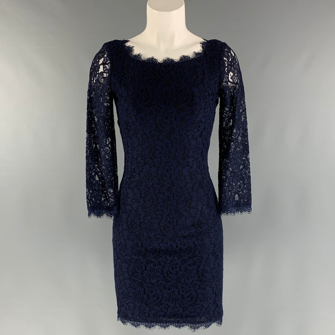 DIANE VON FURSTENBERG Size 0 Navy Rayon Blend 3/4 Sleeves Dress